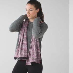 Lululemon Scarf Wrap Vinyasa Infinity Space Dye Camo Berry Rulu Rectangular B27